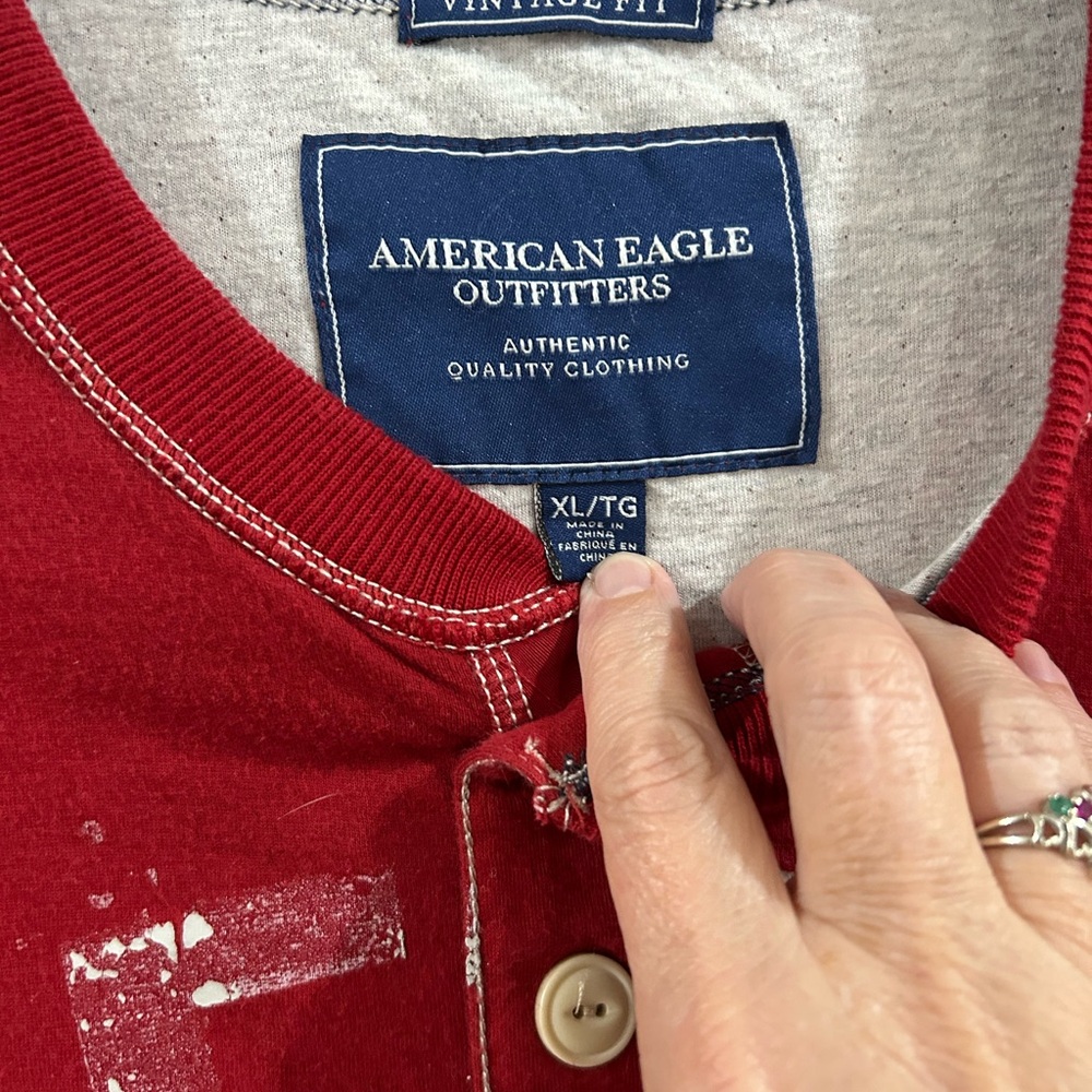 Vintage American Eagle Outfitters Red Long Sleeve Henley Slub Tee Sz XL - Picture 2 of 3
